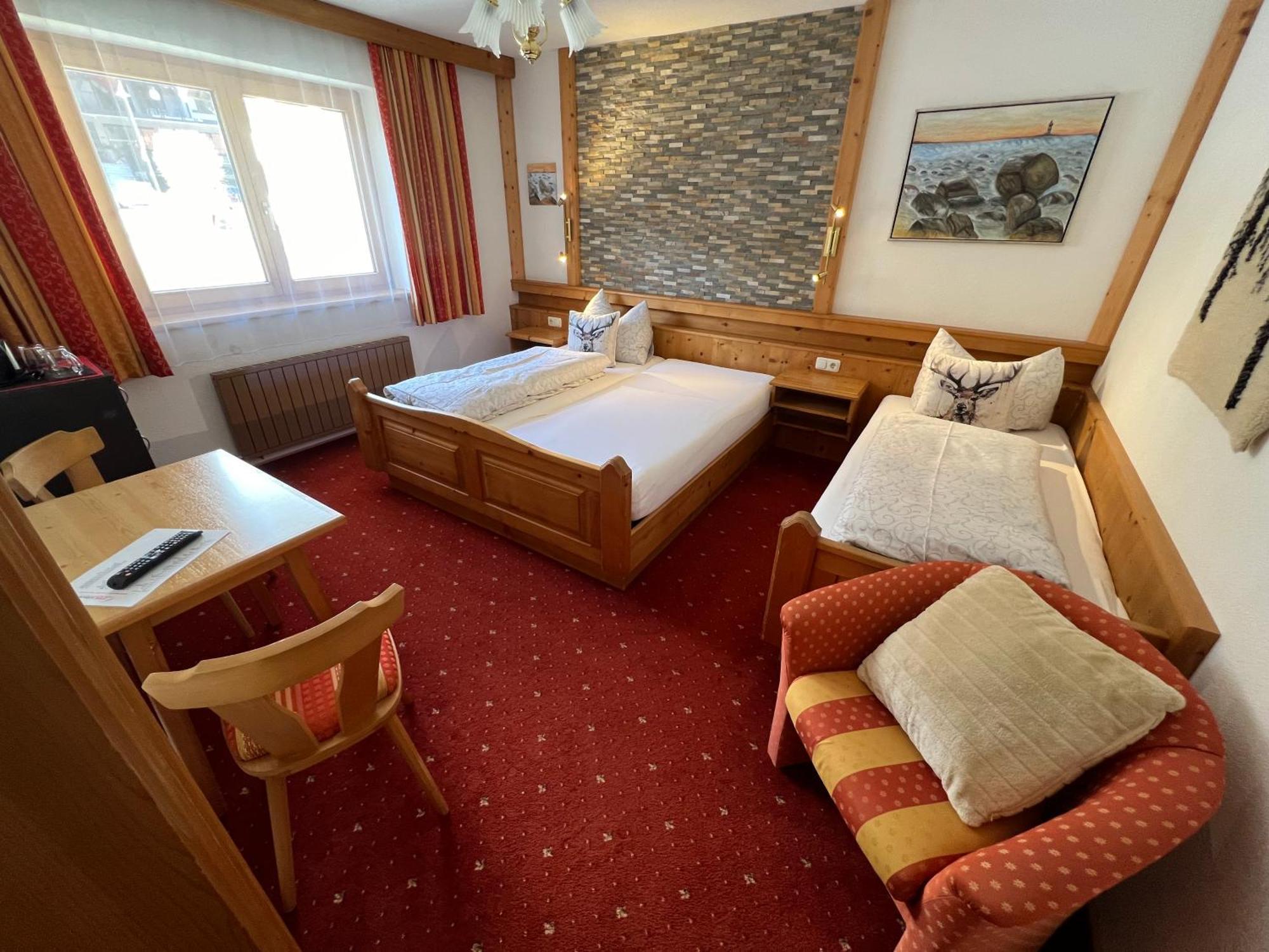 Hotel Garni Gafluna 장크트안톤암아를베르크 외부 사진