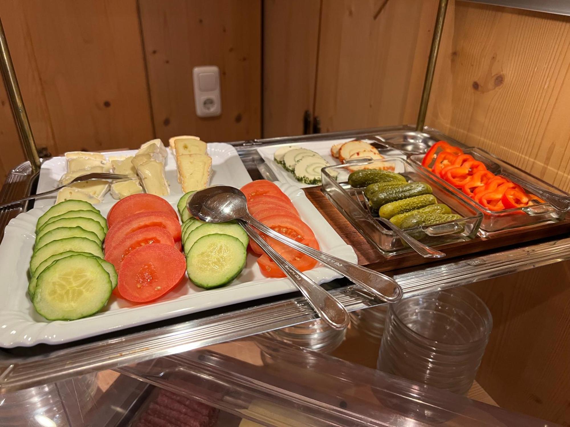 Hotel Garni Gafluna 장크트안톤암아를베르크 외부 사진