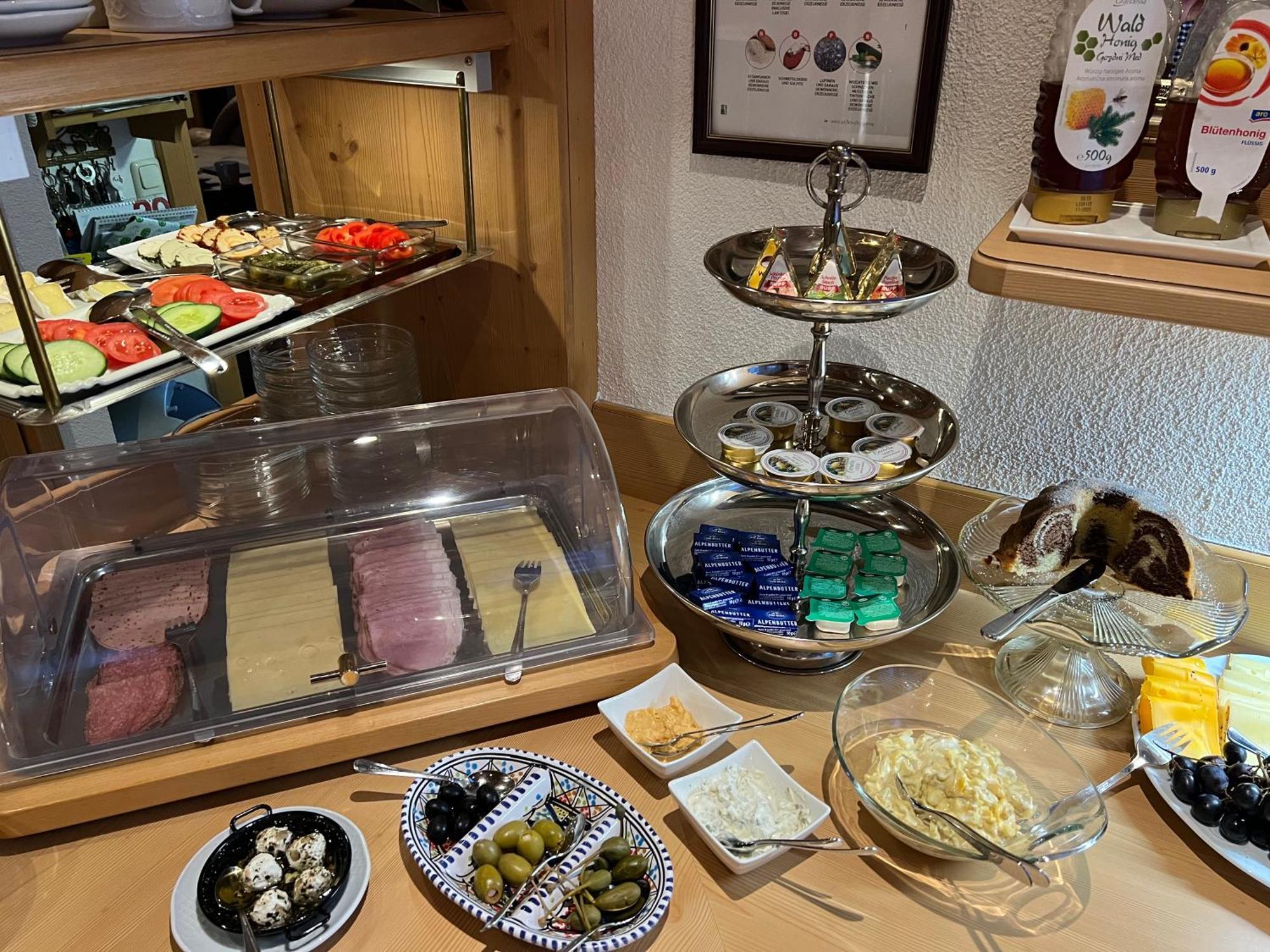 Hotel Garni Gafluna 장크트안톤암아를베르크 외부 사진