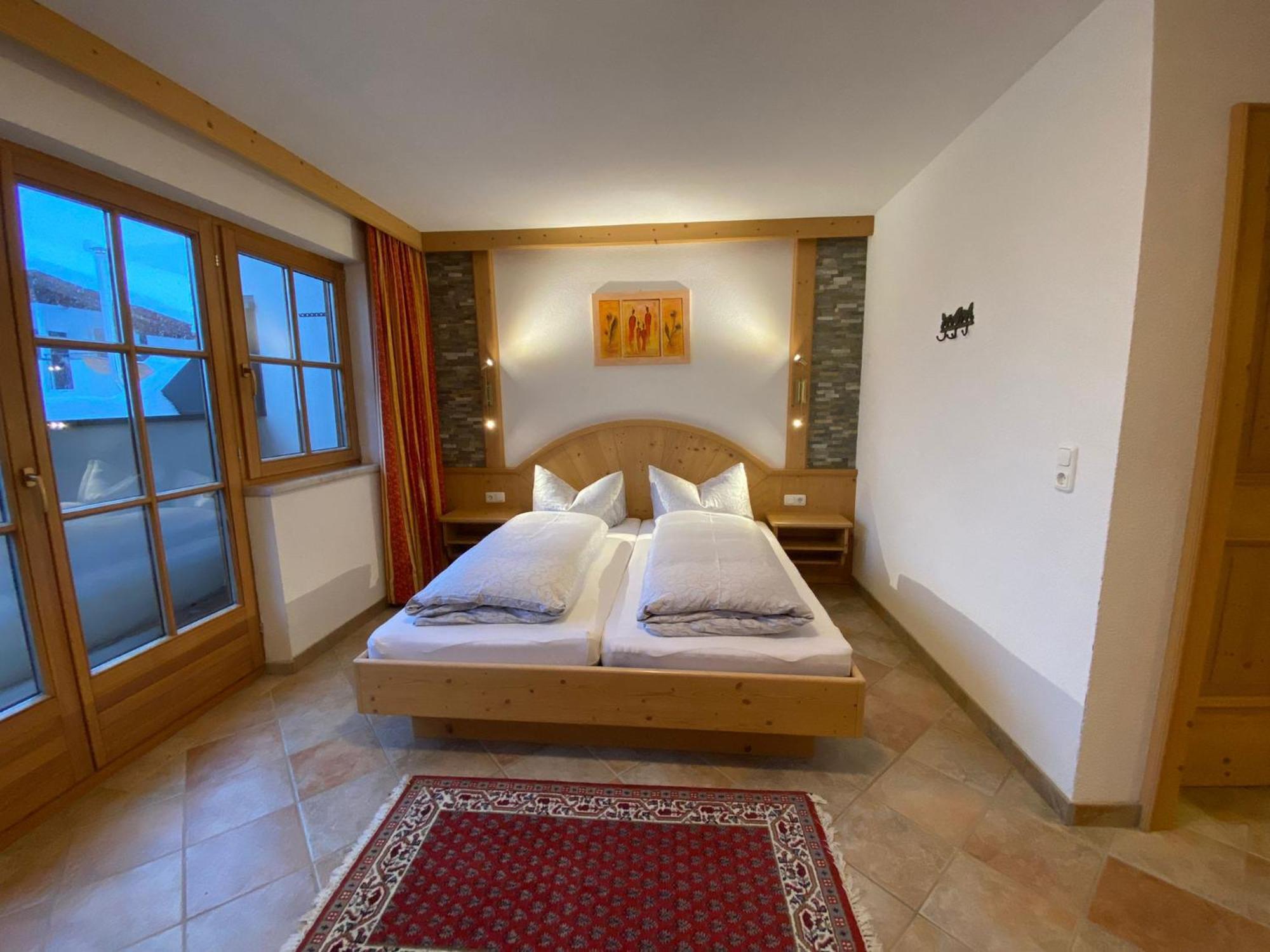 Hotel Garni Gafluna 장크트안톤암아를베르크 외부 사진