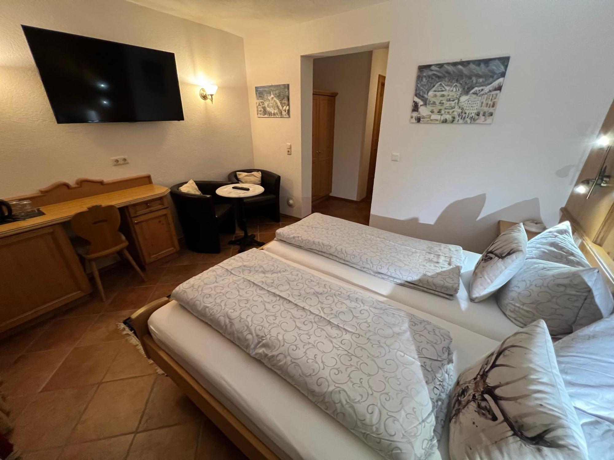 Hotel Garni Gafluna 장크트안톤암아를베르크 외부 사진